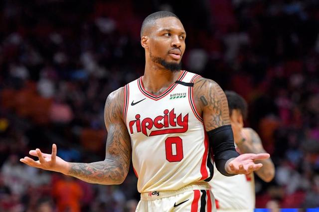 羽毛球亚锦赛：石宇奇王祉怡晋级决赛 国羽提前包揽女双冠亚军